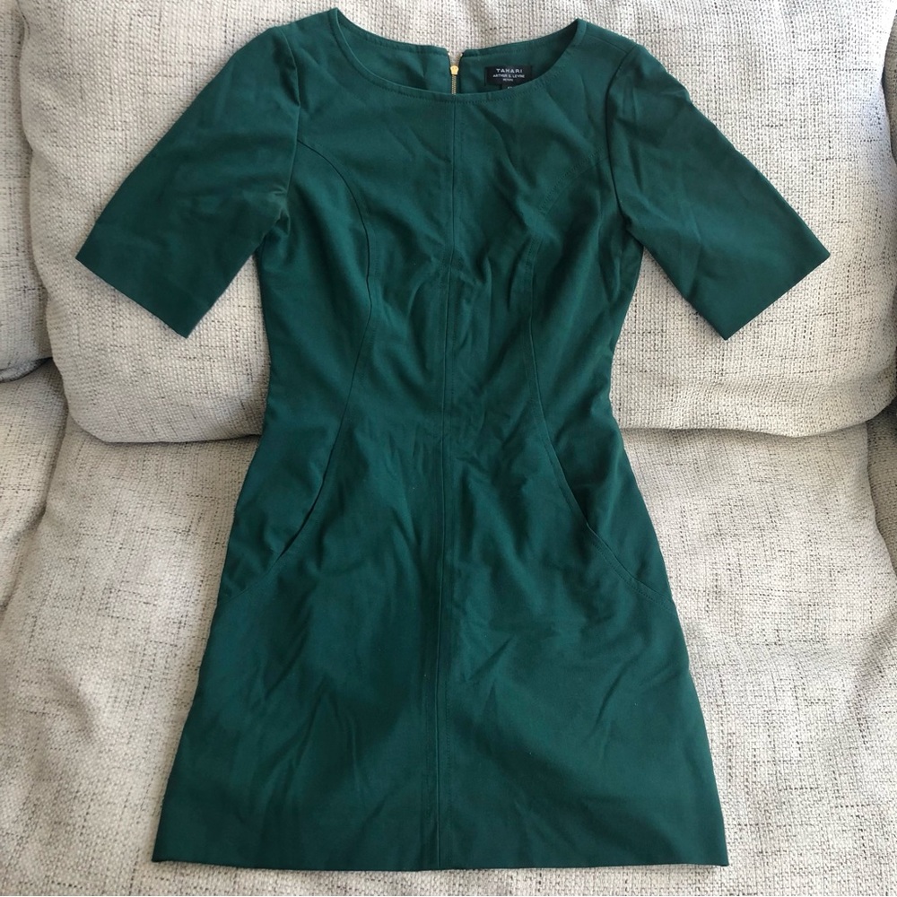 Tahari jade green tailored dress with pockets!